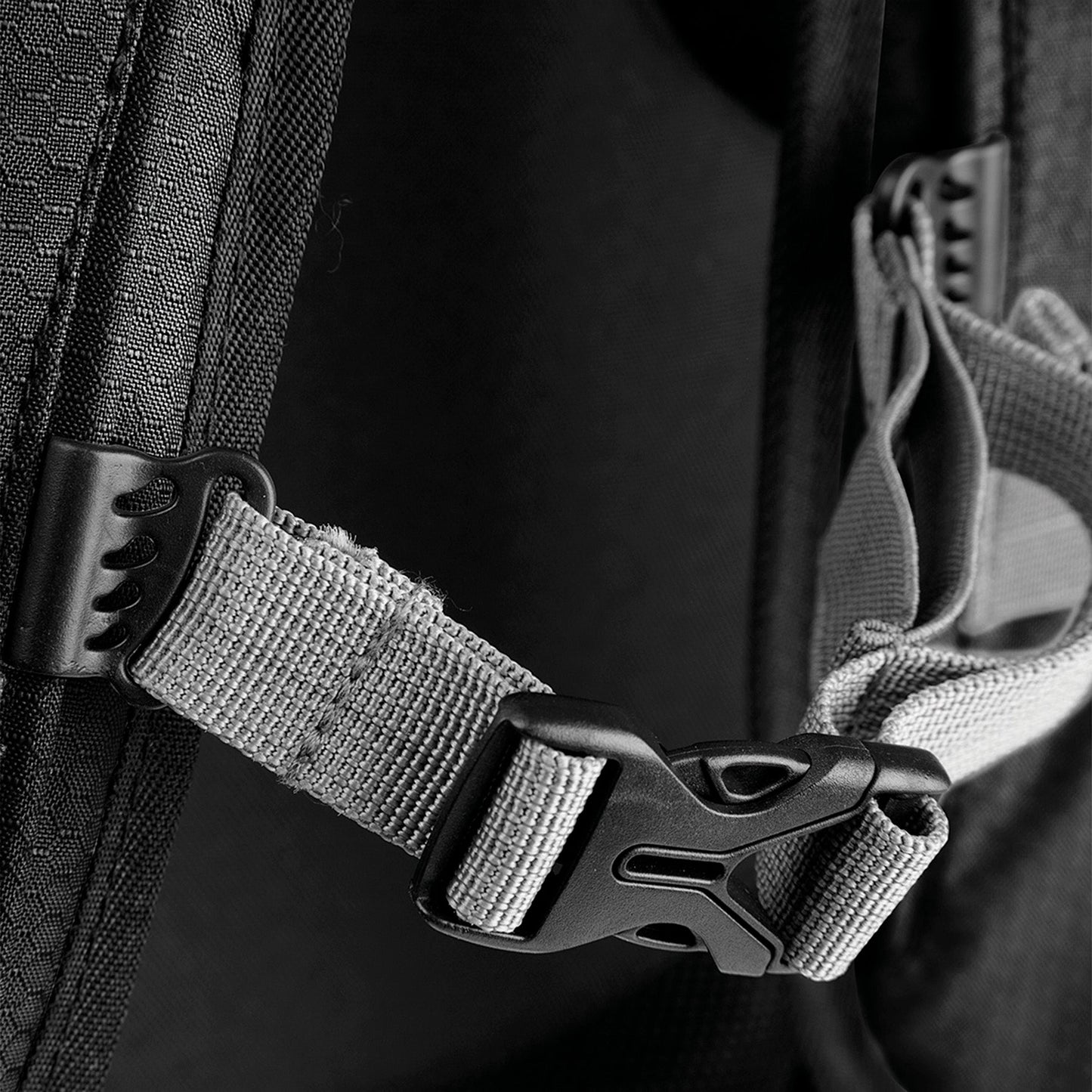 SLX 20L Daypack – Laptop‑Rucksack 15,6″ | Leicht, atmungsaktiv, mit Regenhülle