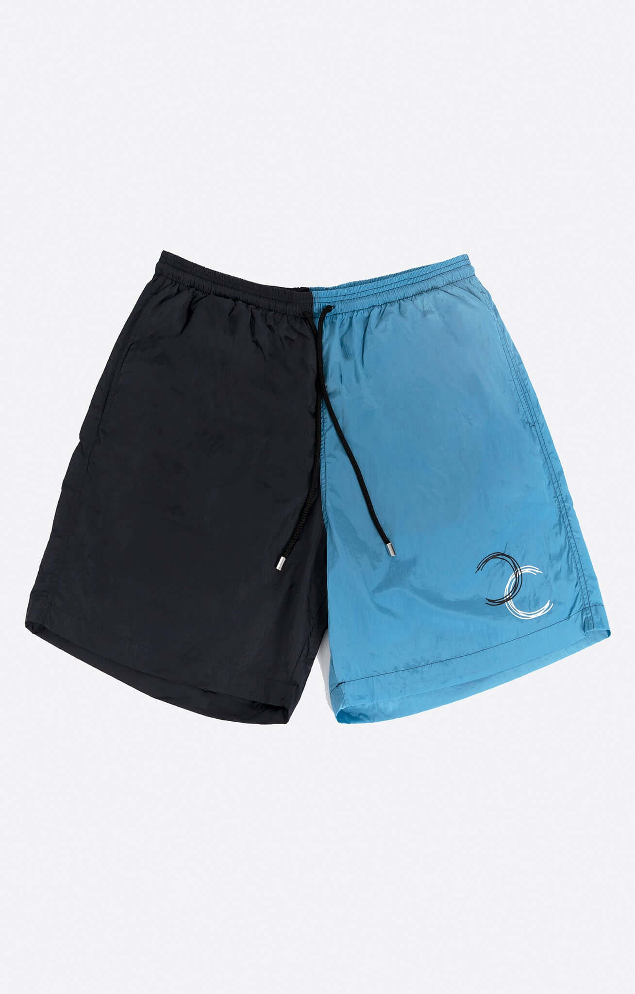 Dual Swim Shorts: Timeless Beachwear Piece